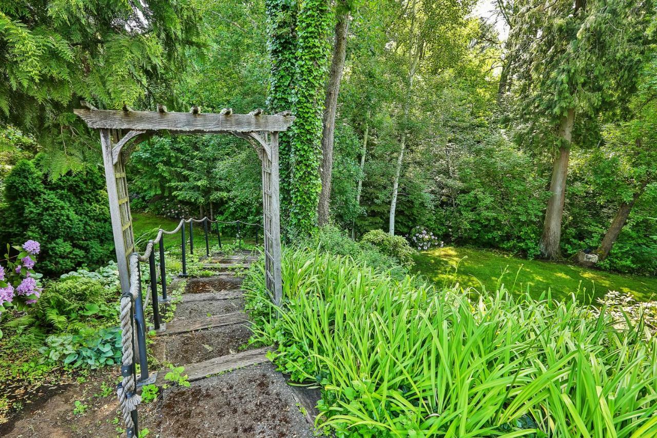 Brookside Bed & Breakfast Hood River Kültér fotó